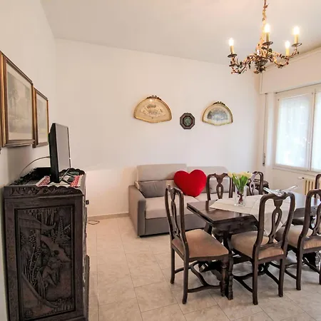 דירה Davide By Interhome ורבאניה